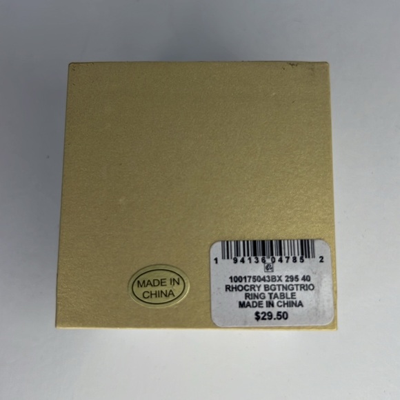 NWT Charter Club Rectangle Cubic Zirconia Gold Plated Ring Size 6 with Gift Box - Picture 9 of 9